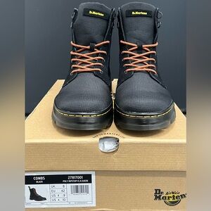 Dr. Martens Combs Black Boots Unisex M9/W10